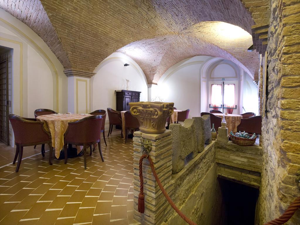 Готель Ca' De' Principi - Residenza D'Epoca Piegaro  Екстер'єр фото